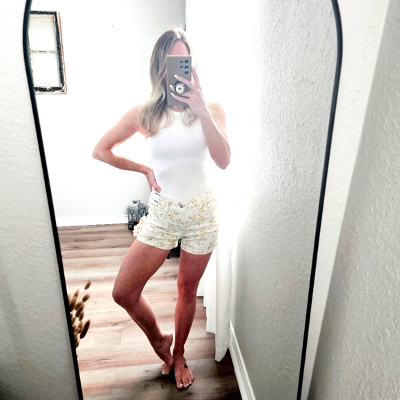 Judy Blue Pants - SOLD OUT Judy Blue Mid Rise Wildflower Shorts Size Small Size Medium Size Large